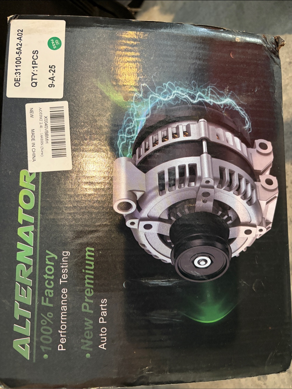 2.4L Honda Accord Alternator Auto Part - Silver and Black